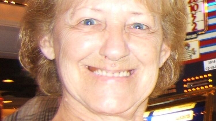 Mme Pâquerette Smith Marchand