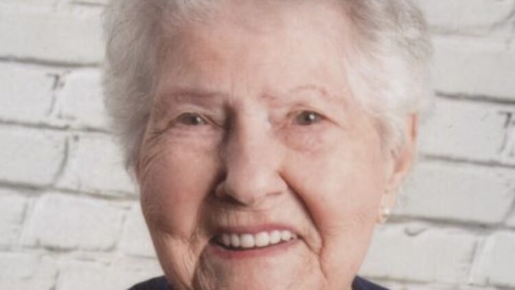 Mme Alvina Lefebvre Moisan