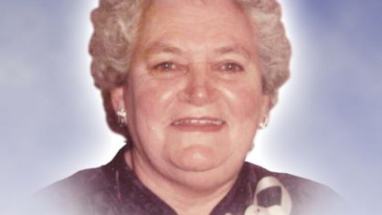 Mme Louise Roy Renaud