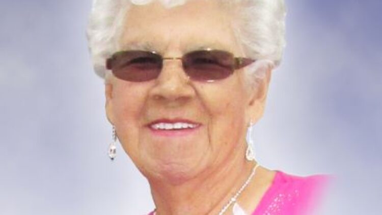 Mme Germaine Corbin Morin