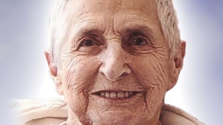 Mme Jacqueline « Kikine » Giroux