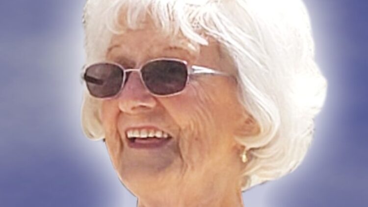 Mme Madeleine Greffard Rochette