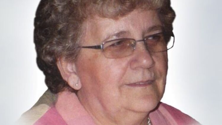 Mme Pauline Martel Labarre