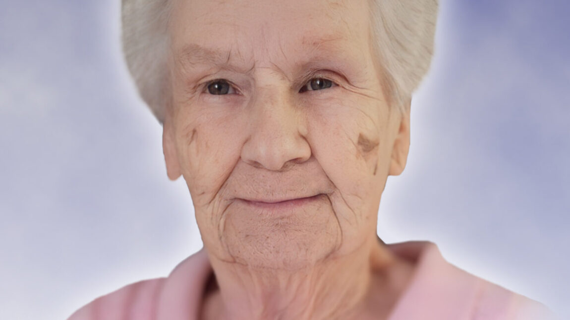 Mme Jeanne D&rsquo;Arc Dumont