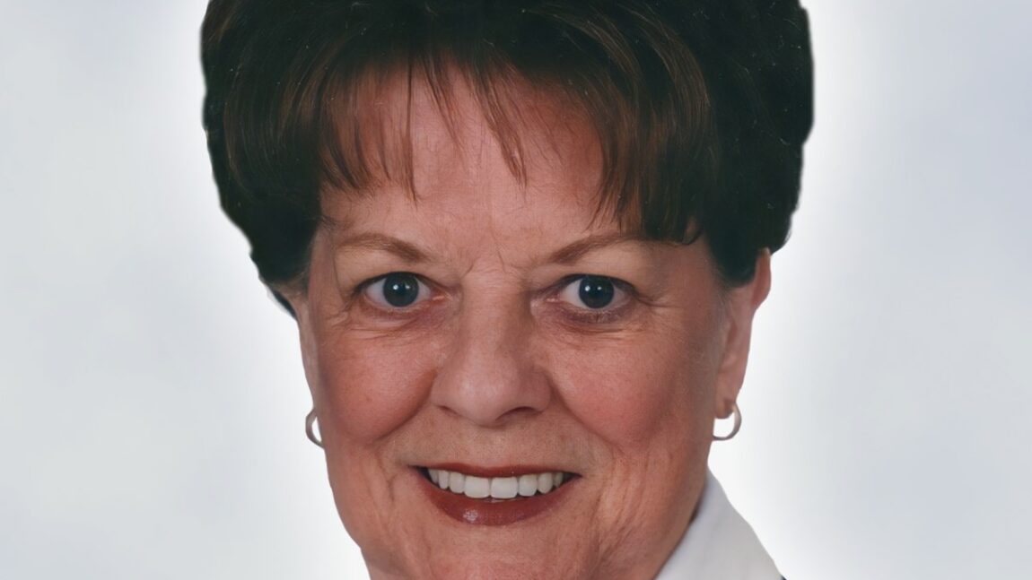 Mme Gertrude Gervais