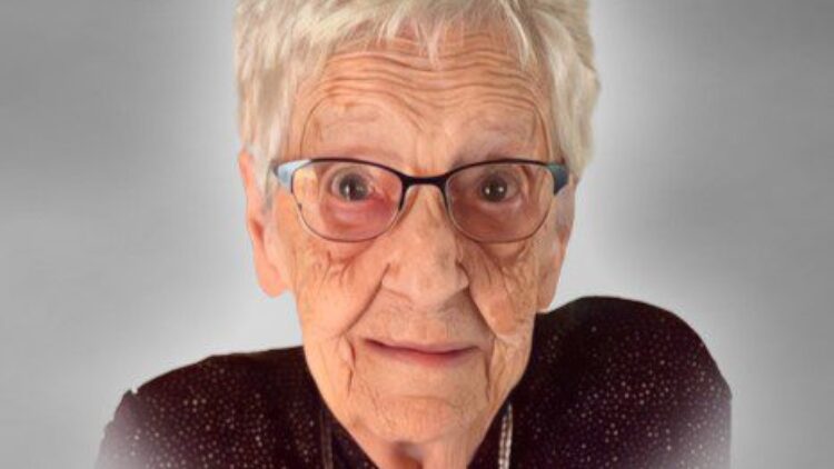 Mme Thérèse Turenne Royer