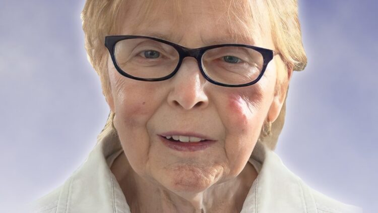 Mme Réjeanne Gingras Pearson