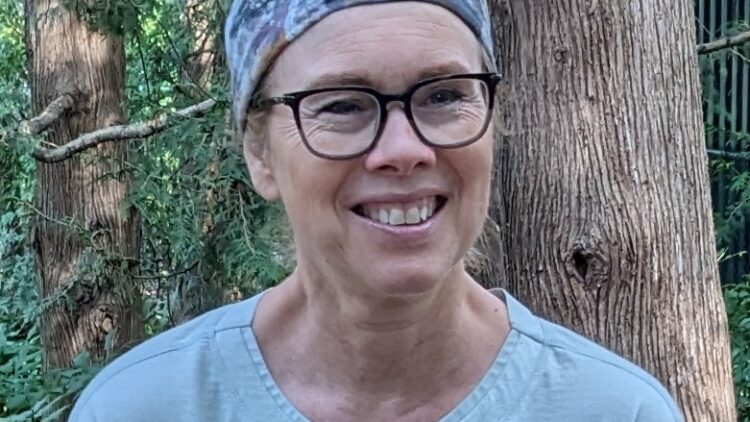 Mme Nancy Adams Braga