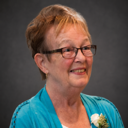 Mme Édith Gagné Mac Donald