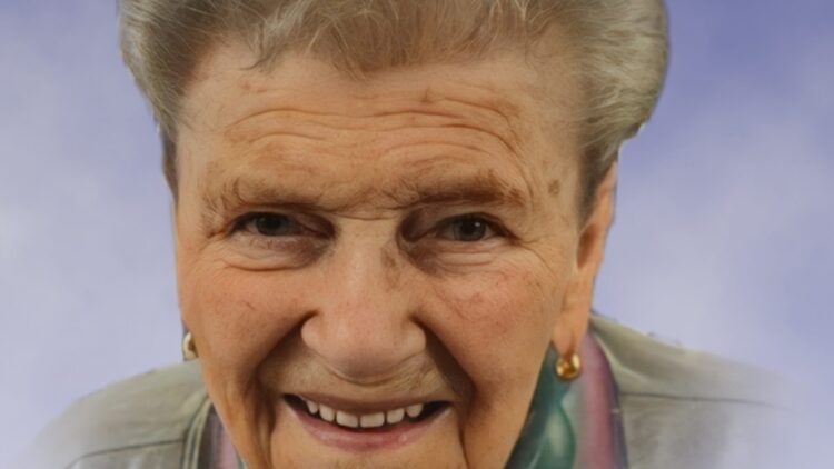 Mme Rolande Coté Hudon